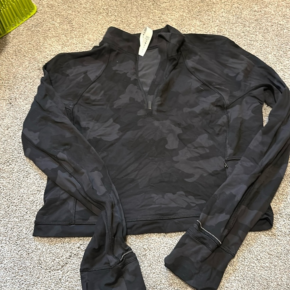 Lululemon women’s crop quarter zip